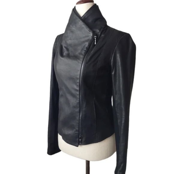 Gorgeous Like NEW Vince Super Soft Lambskin Black Moto black leather jacket XS - Picture 3 of 9